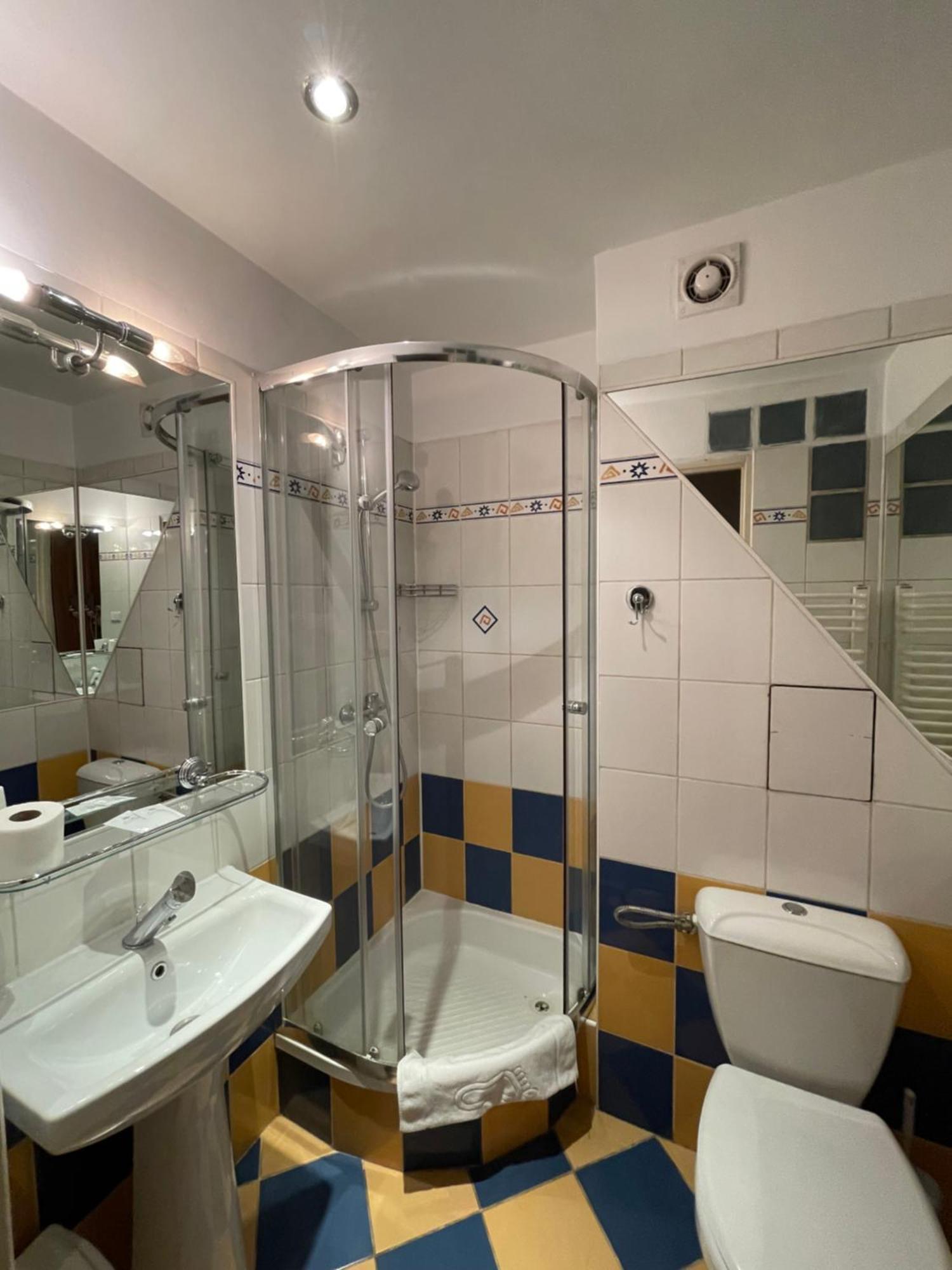 Gosciniec Raciborski Racibórz Exteriör bild